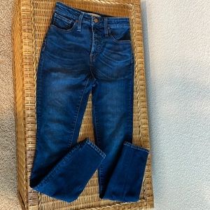 Madewell Curvy High Rise Skinny Jeans 24